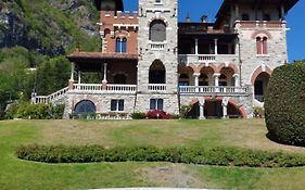 Charming Apartment Lake Front